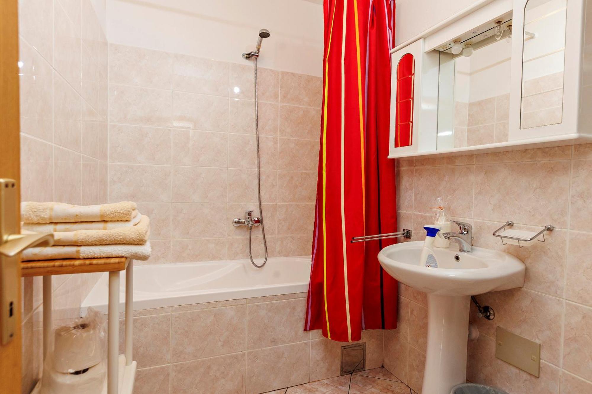 Apartments Baricevic Bol Zewnętrze zdjęcie