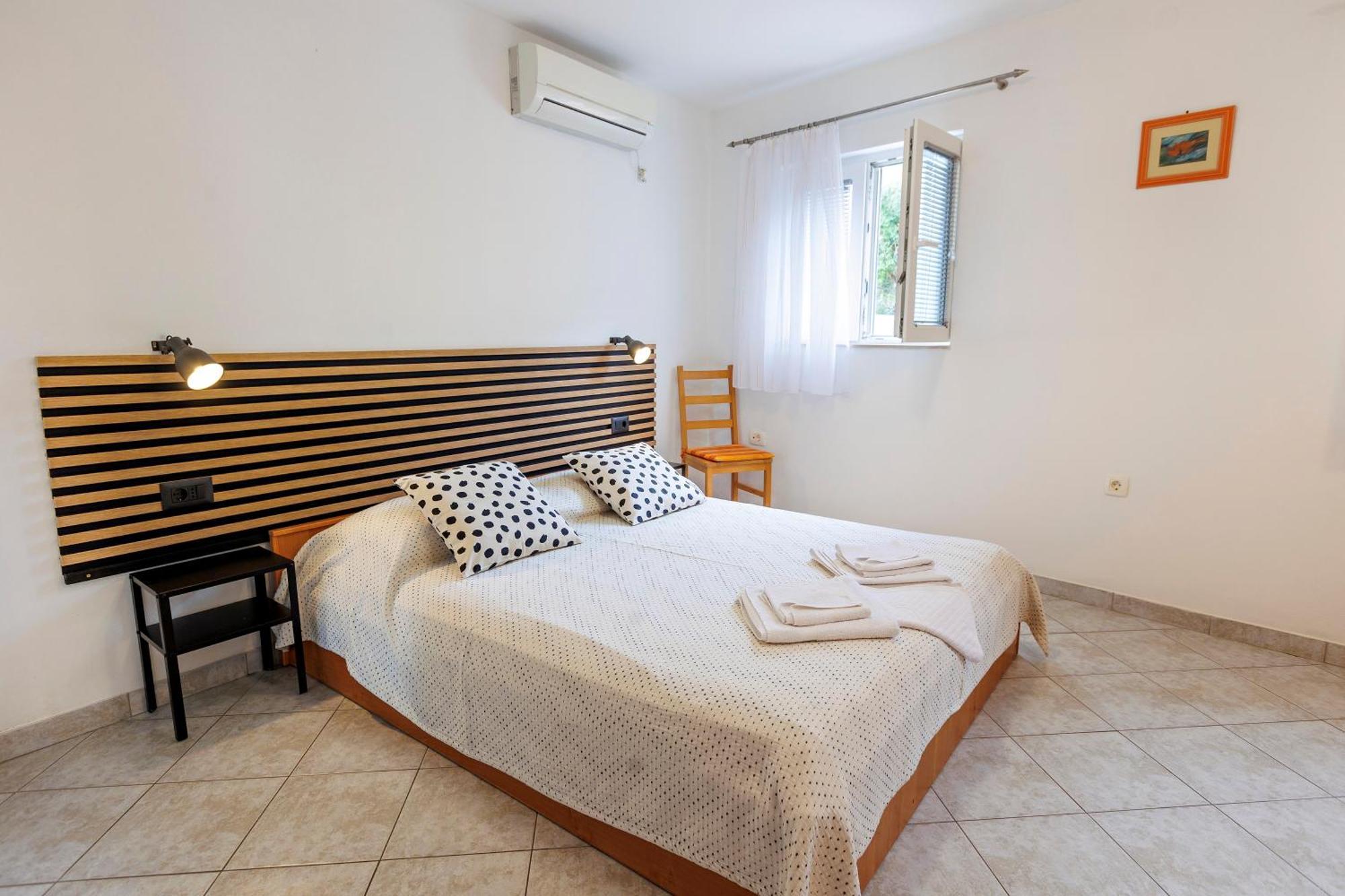 Apartments Baricevic Bol Zewnętrze zdjęcie