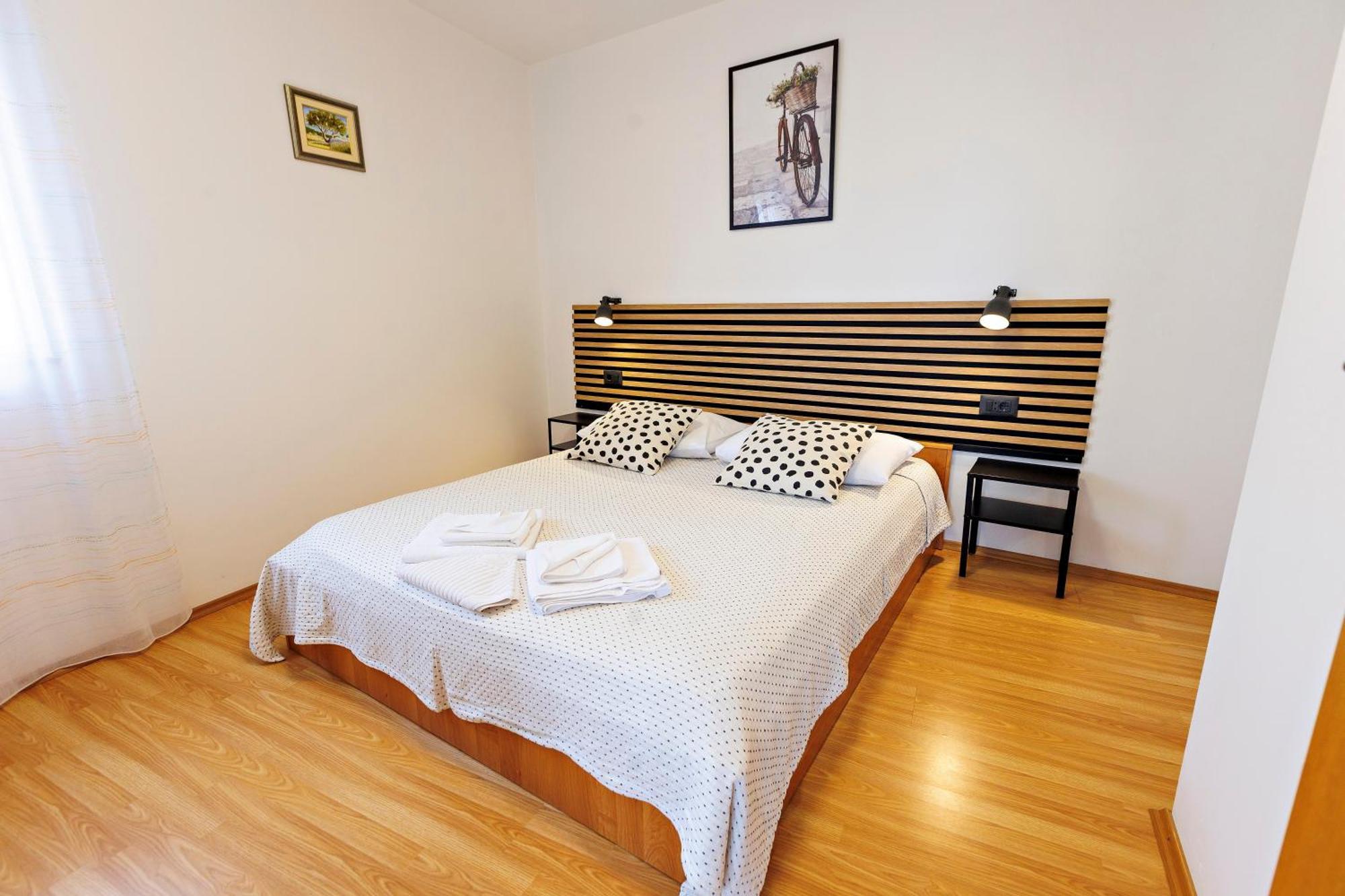 Apartments Baricevic Bol Zewnętrze zdjęcie