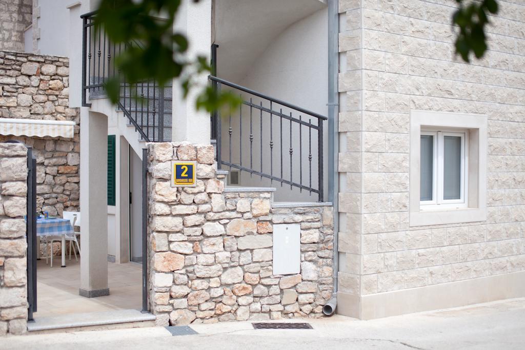 Apartments Baricevic Bol Zewnętrze zdjęcie